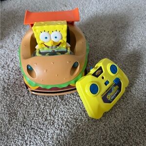 SpongeBob SquarePants Burger Car with Remote - Yellow and Orange